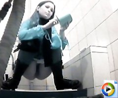 Old and young pissers tinkling in front of spy cam