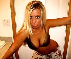 Licentious bimbo gets talked into showing tits