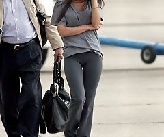 Bare boobs and sporty pants toe of Megan Fox
